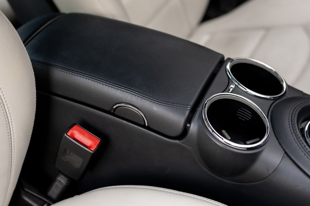 2007 Mercedes-Benz CLS-Class Image 45