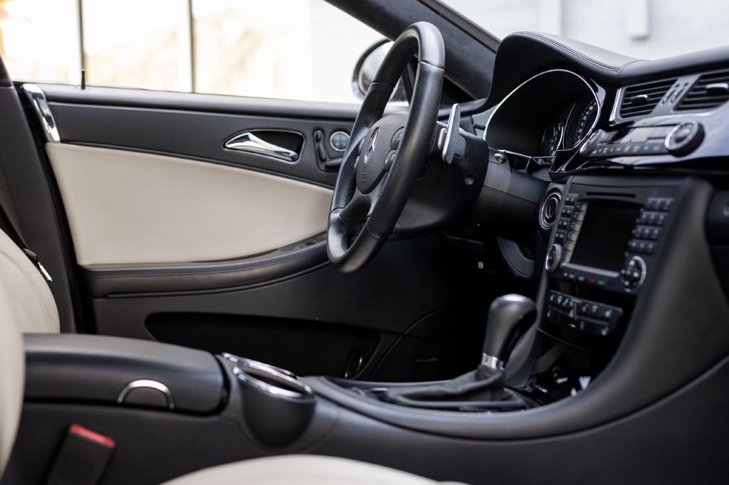 2007 Mercedes-Benz CLS-Class Image 54