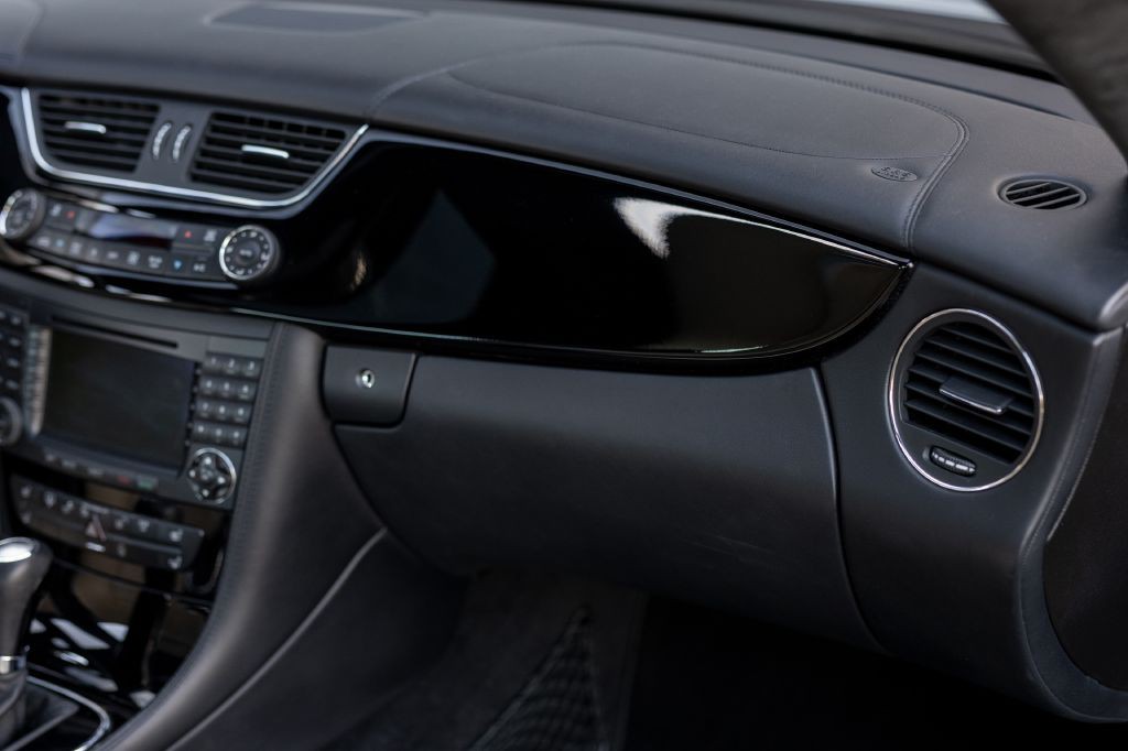 2007 Mercedes-Benz CLS-Class Image 56