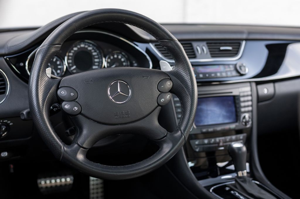 2007 Mercedes-Benz CLS-Class Image 60