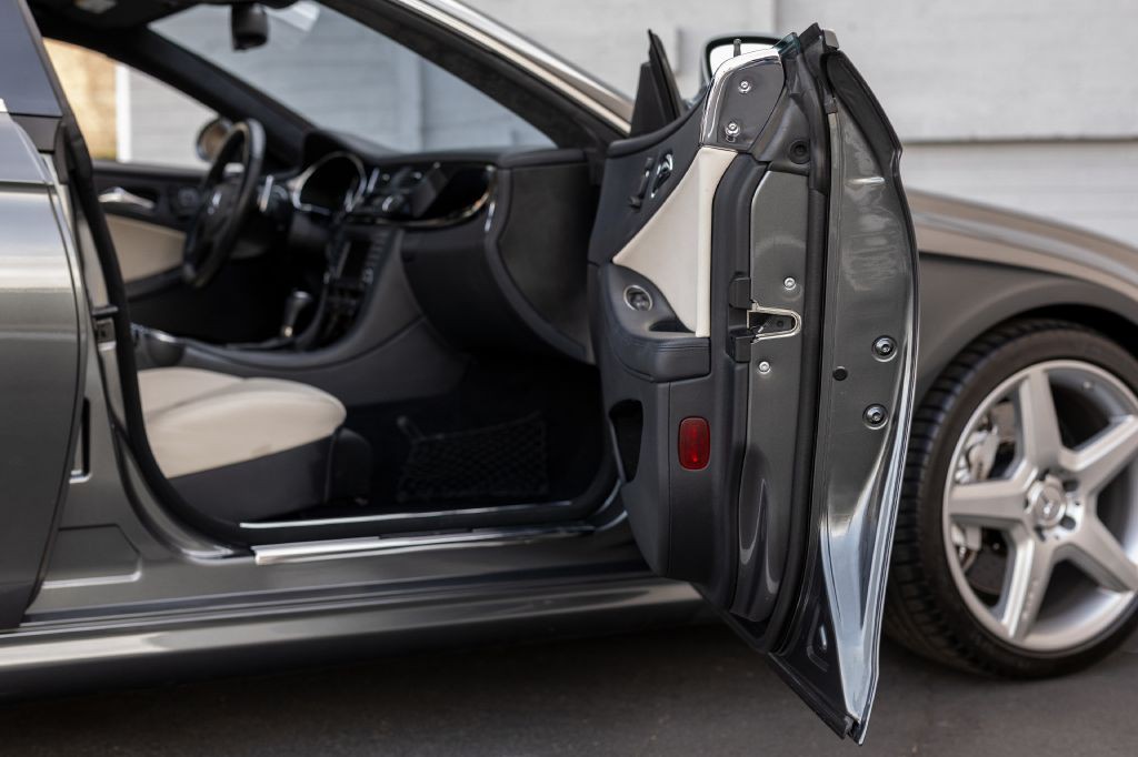 2007 Mercedes-Benz CLS-Class Image 83