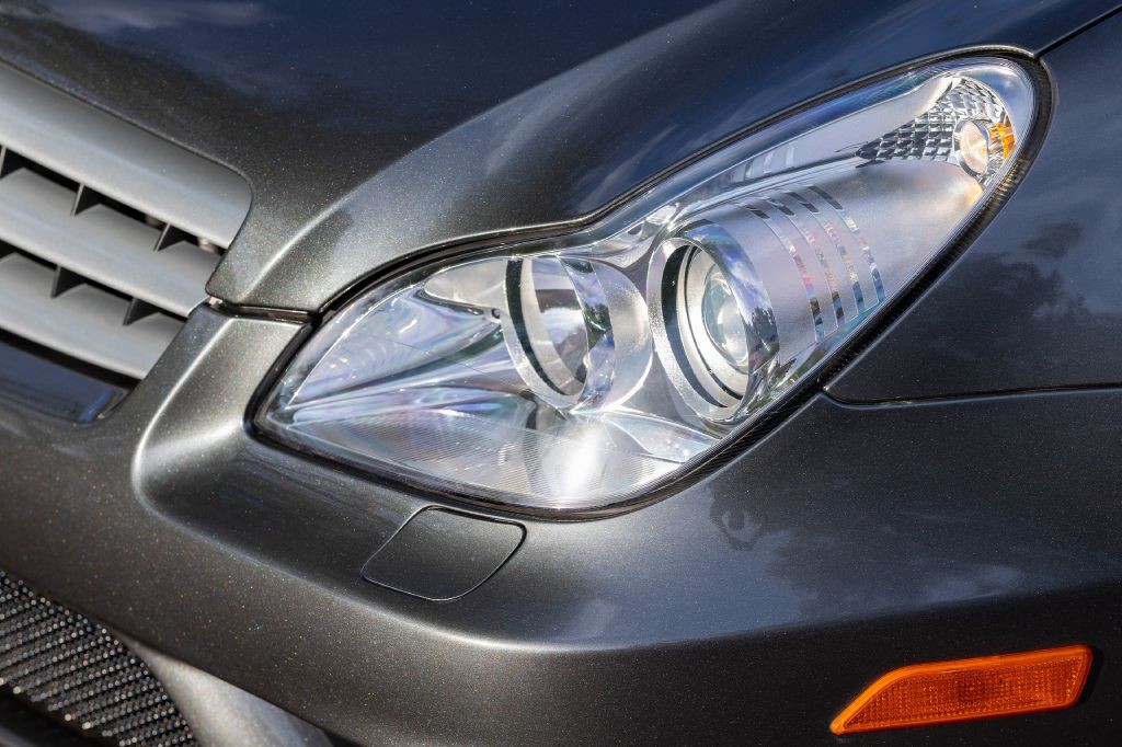 2007 Mercedes-Benz CLS-Class Image 200