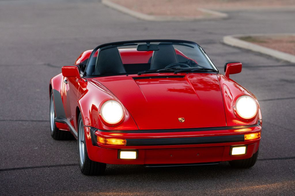 1989 Porsche 911 Image 28