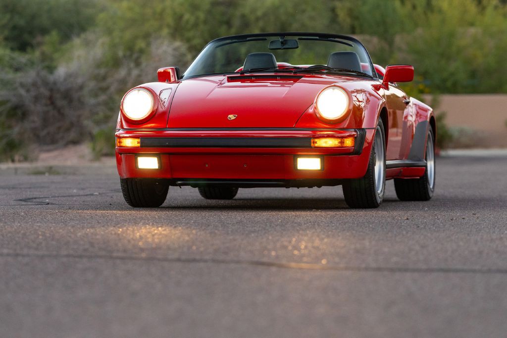 1989 Porsche 911 Image 30