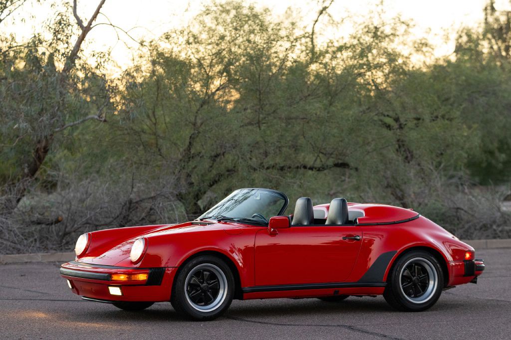 1989 Porsche 911 Image 32