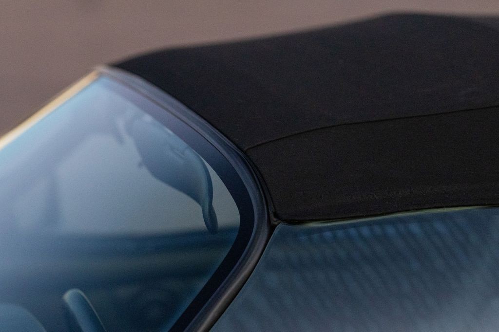 1989 Porsche 911 Image 46