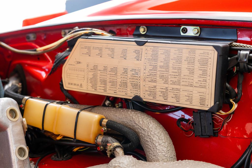 1989 Porsche 911 Image 81