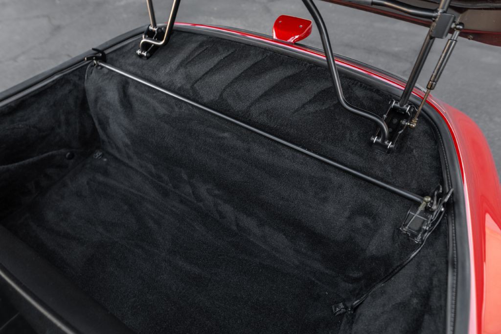 1989 Porsche 911 Image 102