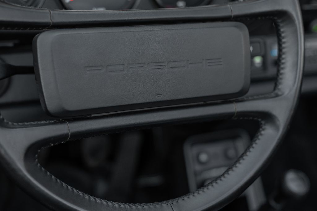 1989 Porsche 911 Image 113