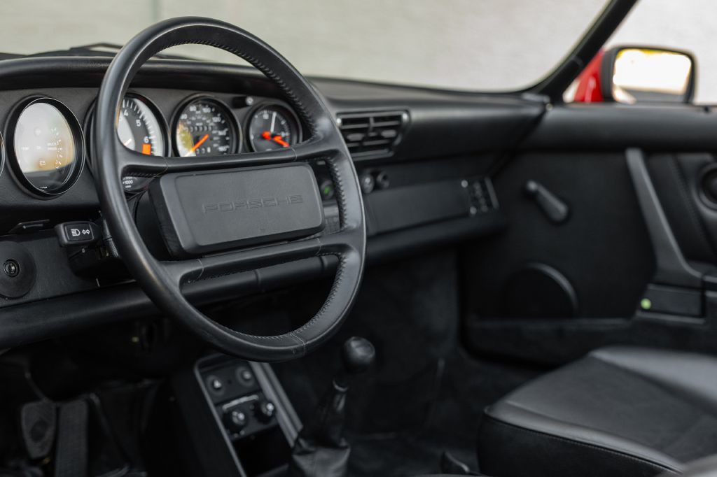 1989 Porsche 911 Image 116