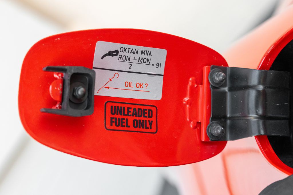 1989 Porsche 911 Image 152