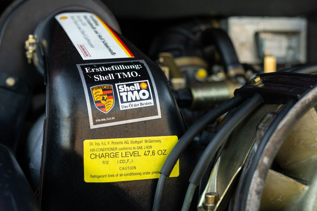 1989 Porsche 911 Image 167