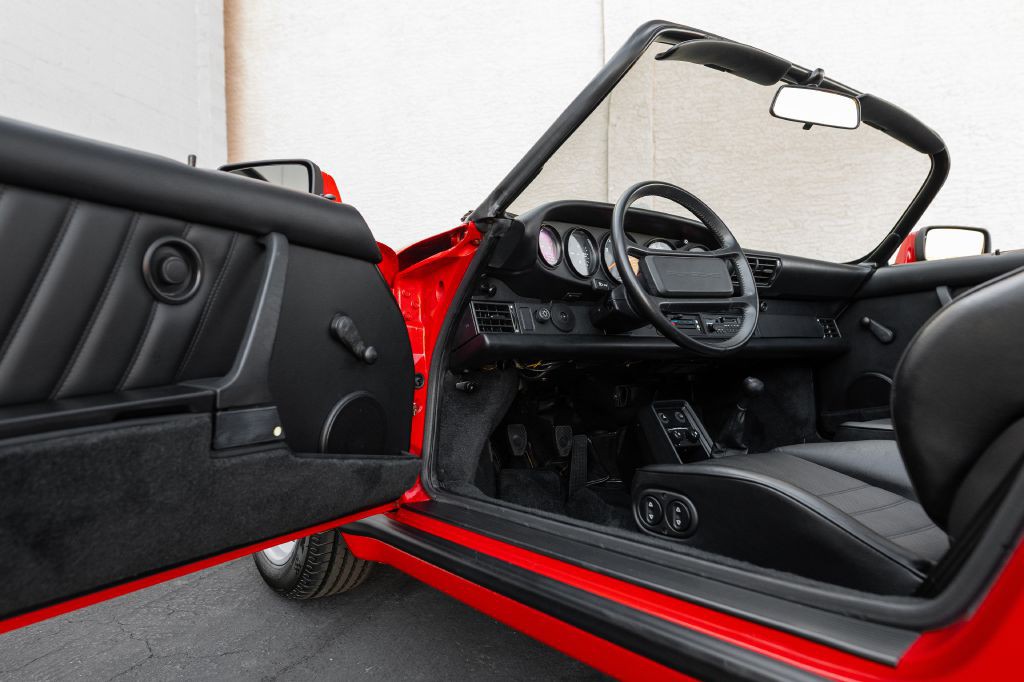 1989 Porsche 911 Image 200