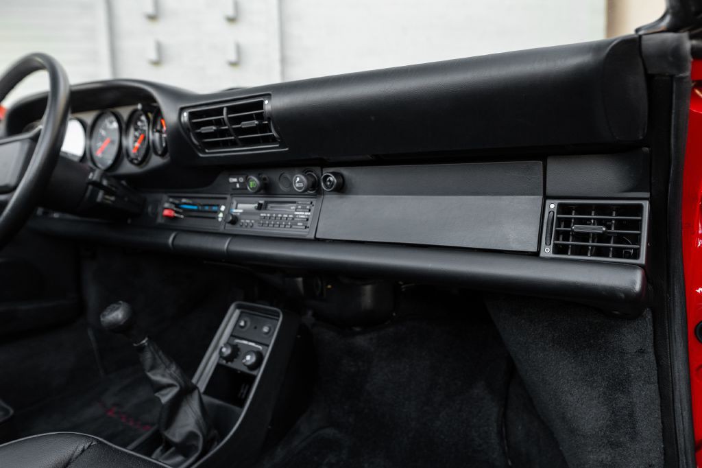 1989 Porsche 911 Image 206