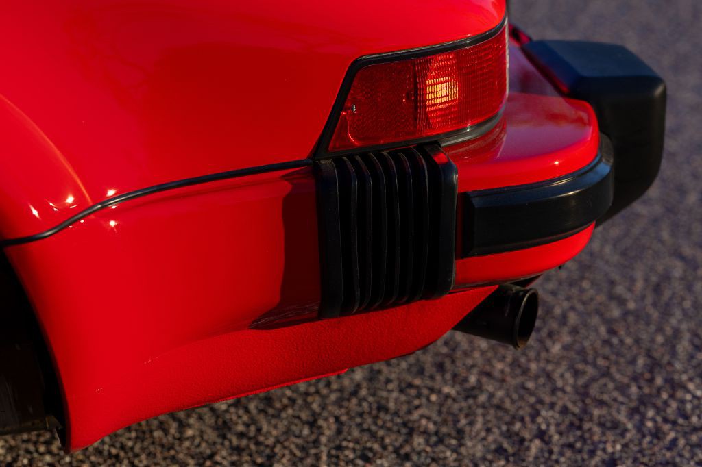 1989 Porsche 911 Image 252