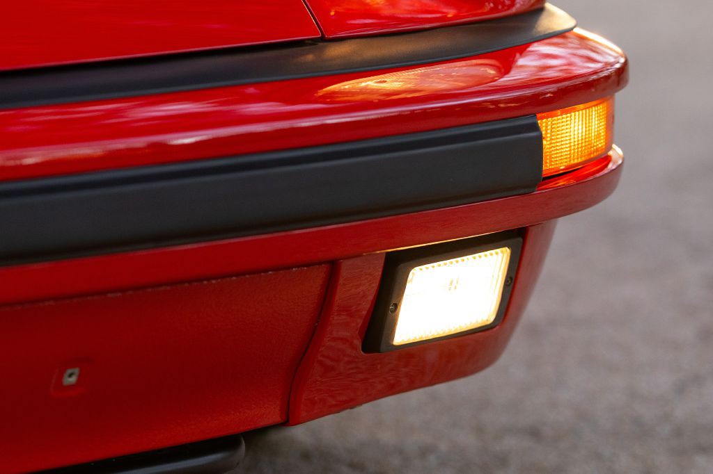 1989 Porsche 911 Image 276