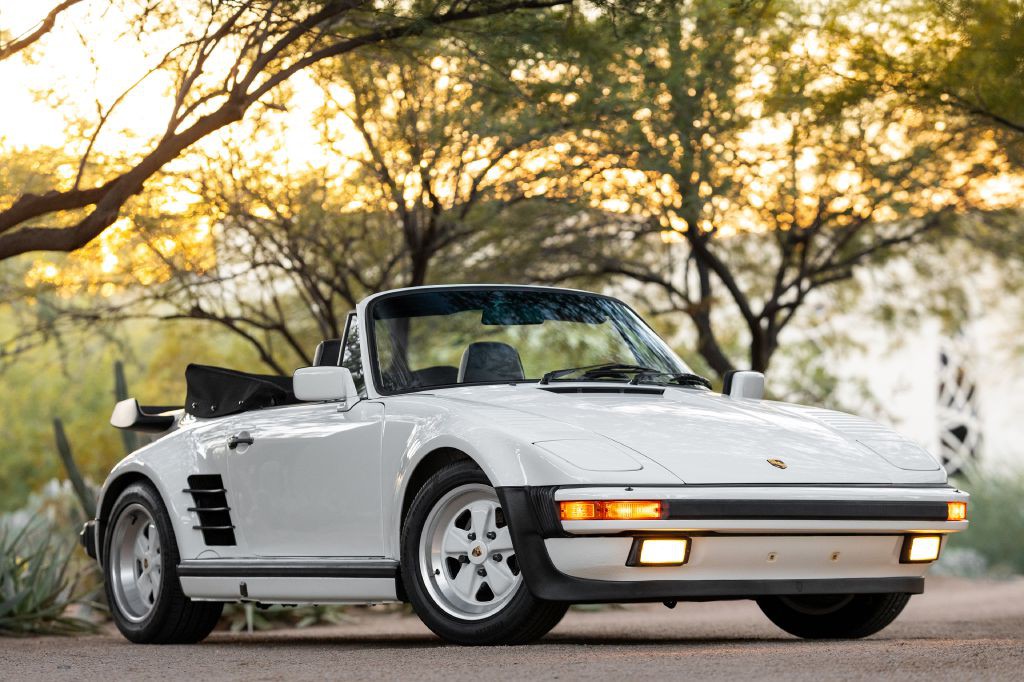 1989 Porsche 911 Image 1