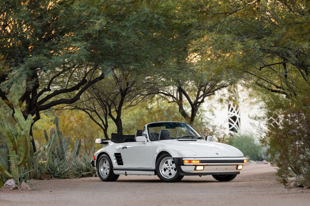 1989 Porsche 911 Image 2