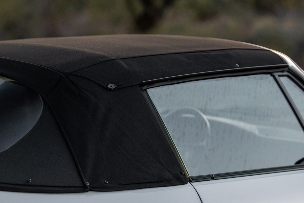 1989 Porsche 911 Image 16