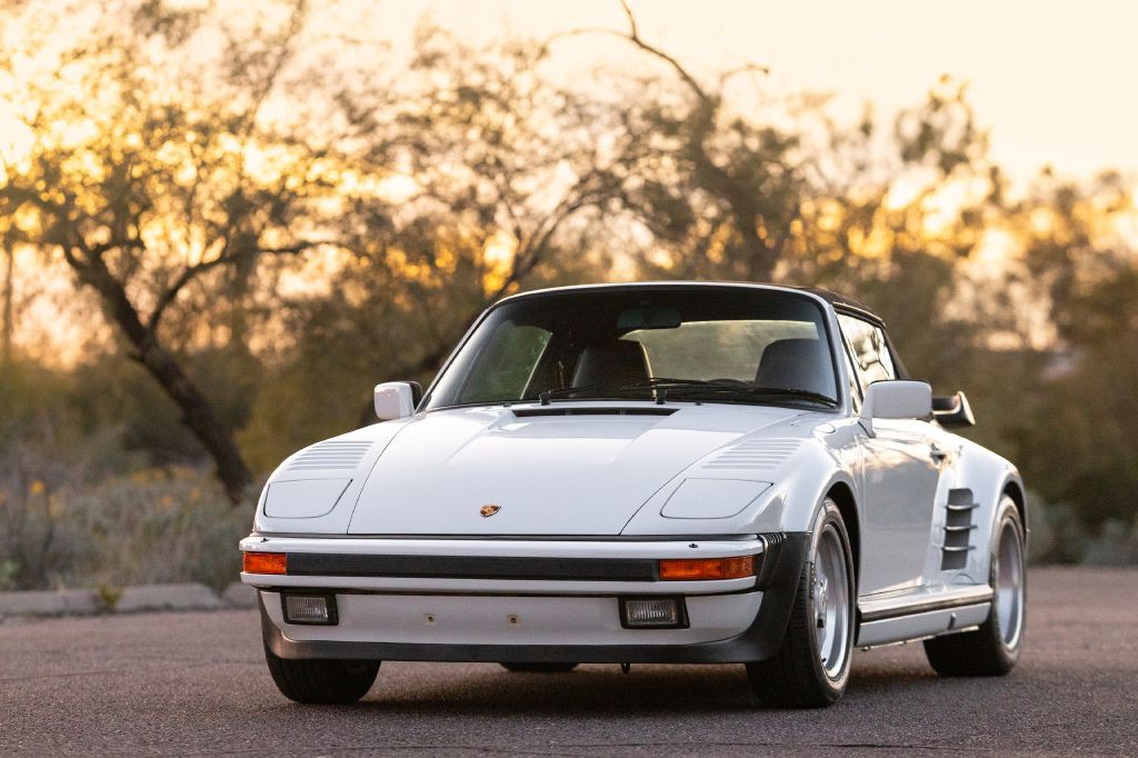 1989 Porsche 911 Image 23