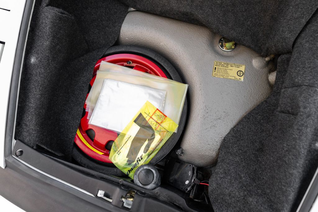 1989 Porsche 911 Image 41