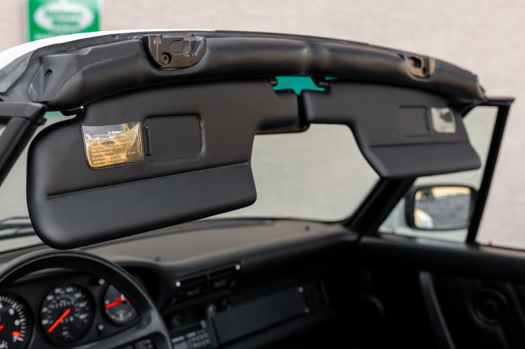 1989 Porsche 911 Image 53