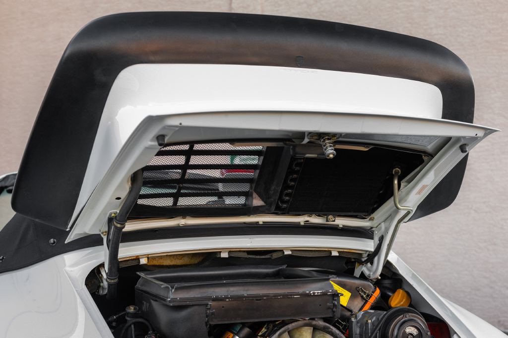1989 Porsche 911 Image 67