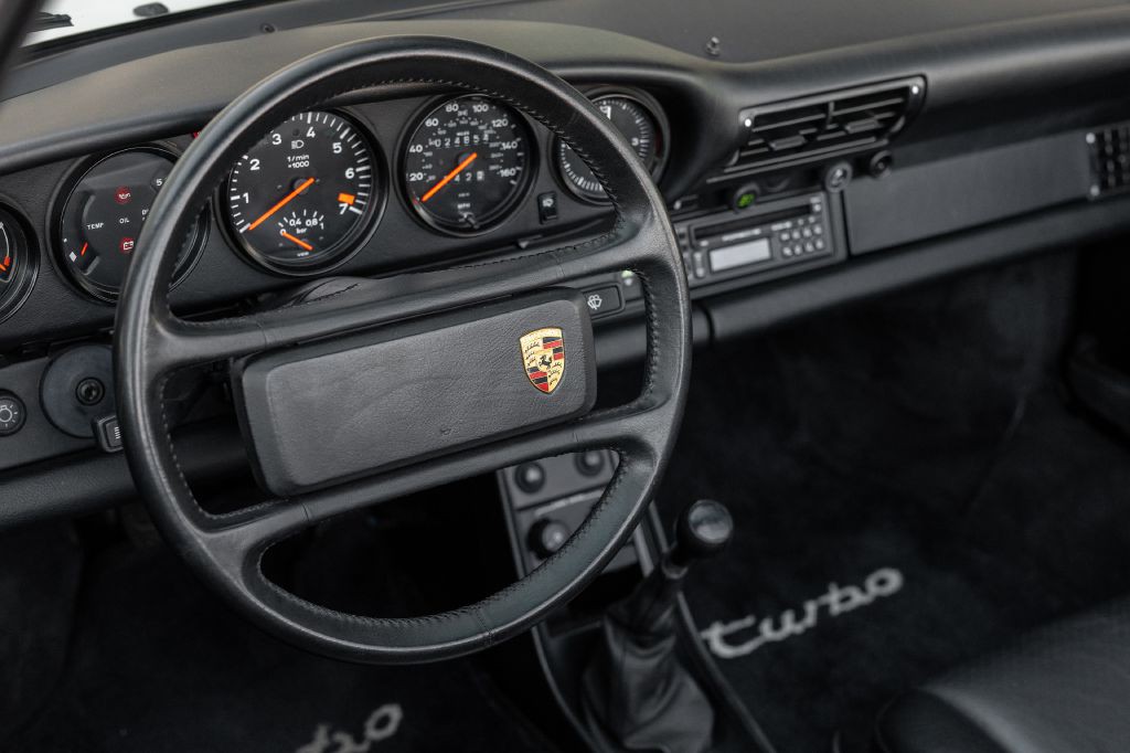 1989 Porsche 911 Image 73