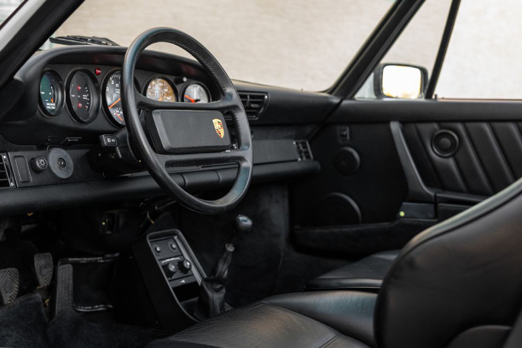 1989 Porsche 911 Image 74