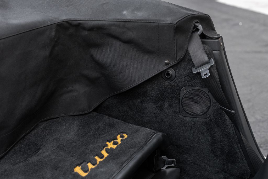 1989 Porsche 911 Image 100