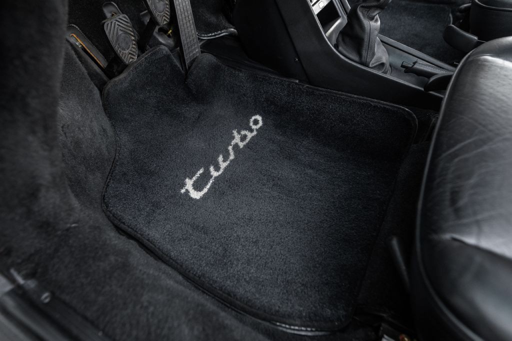 1989 Porsche 911 Image 103