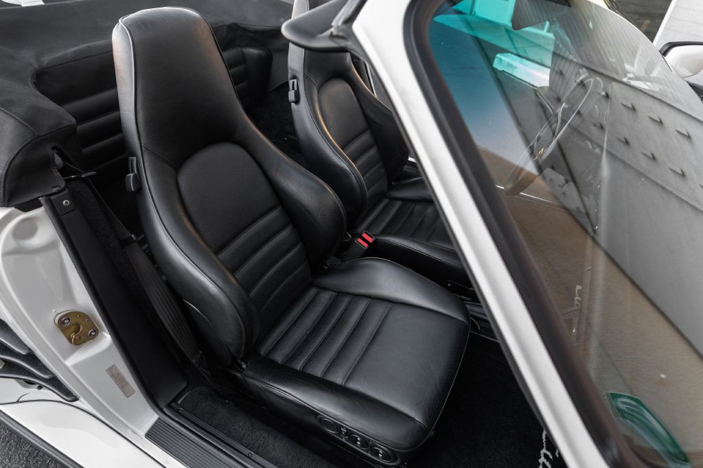 1989 Porsche 911 Image 114