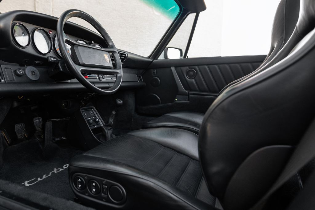 1989 Porsche 911 Image 122