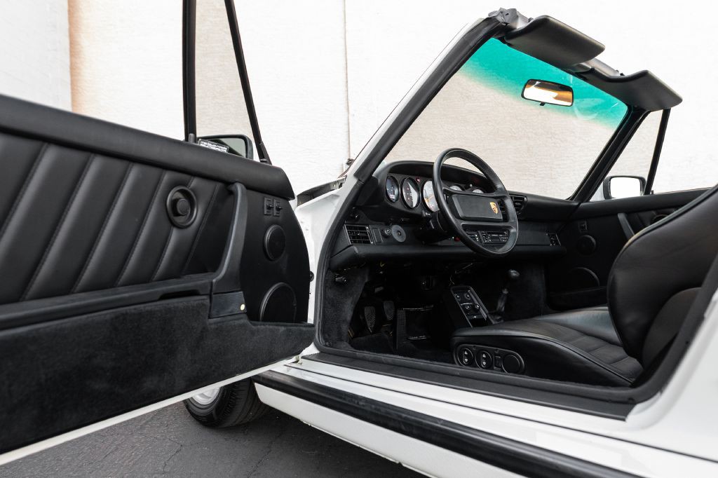 1989 Porsche 911 Image 123