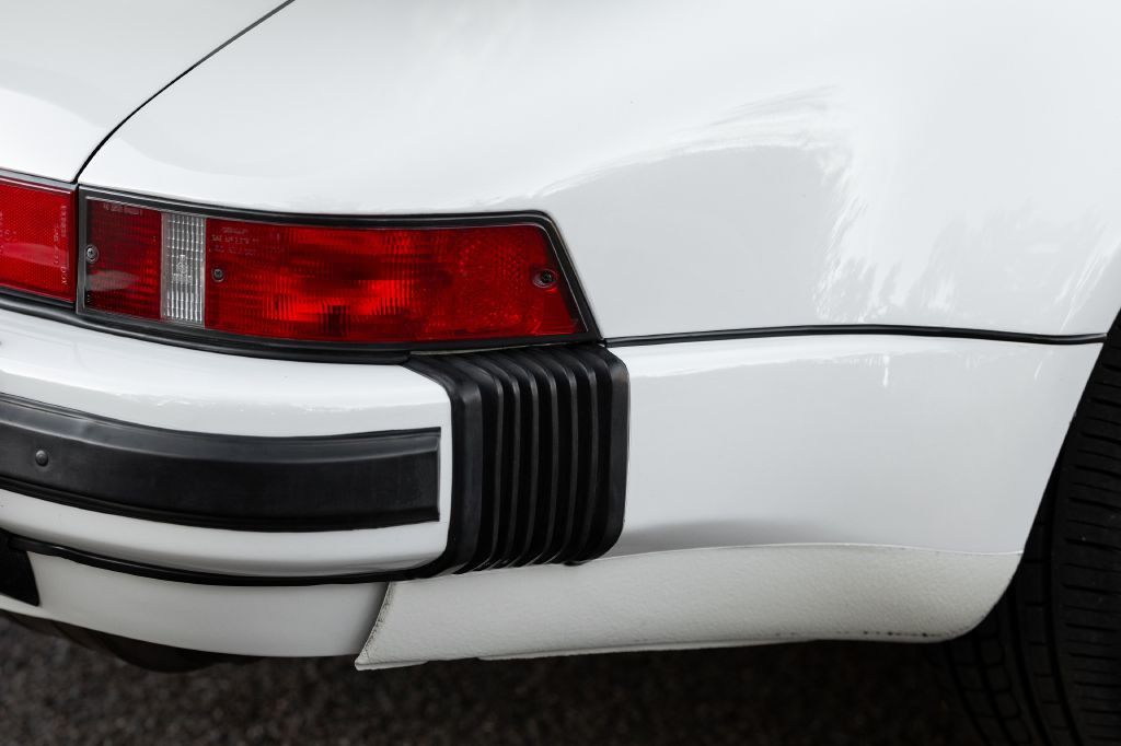 1989 Porsche 911 Image 155