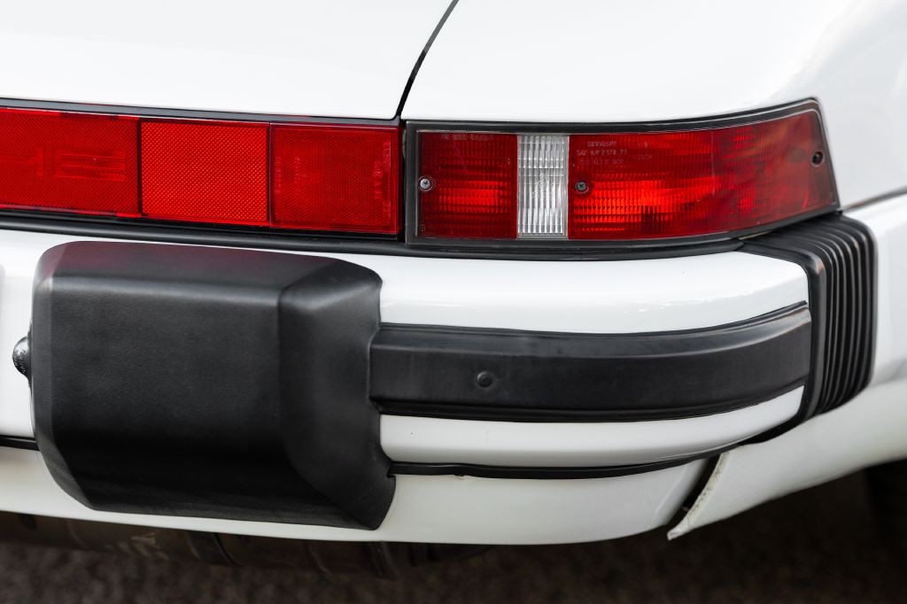 1989 Porsche 911 Image 156