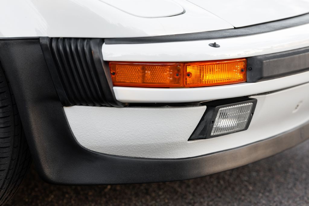 1989 Porsche 911 Image 166