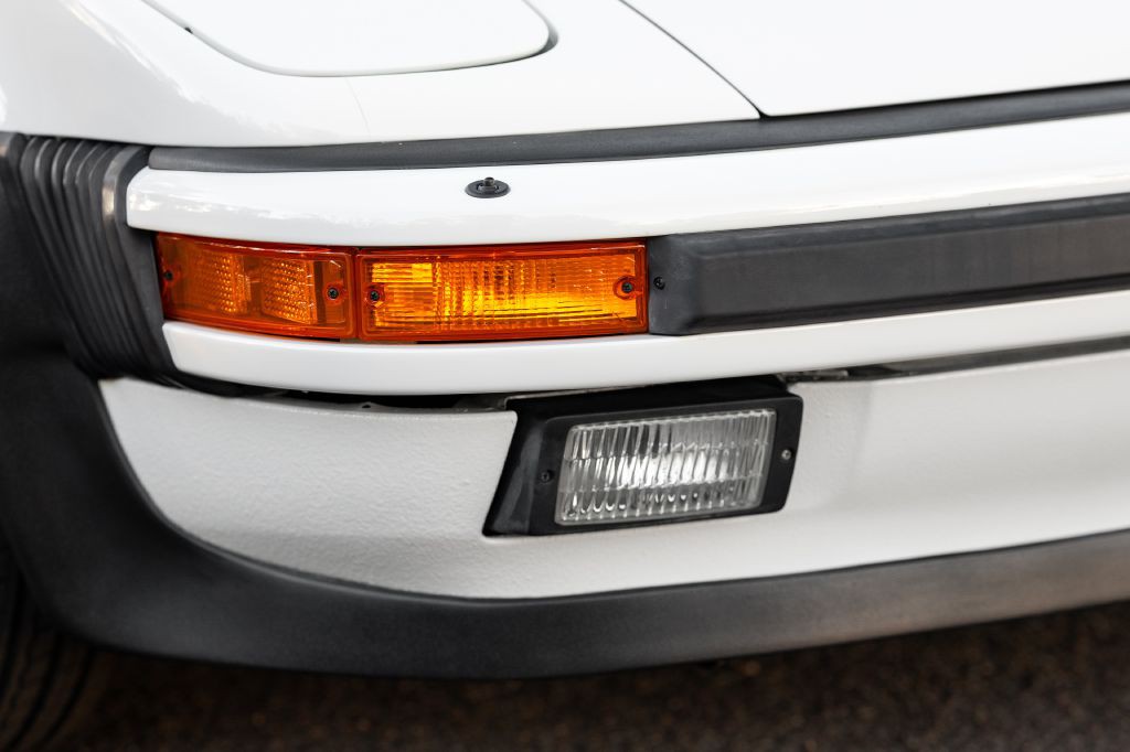 1989 Porsche 911 Image 167