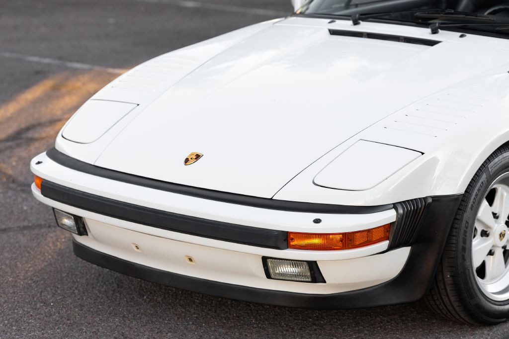 1989 Porsche 911 Image 176