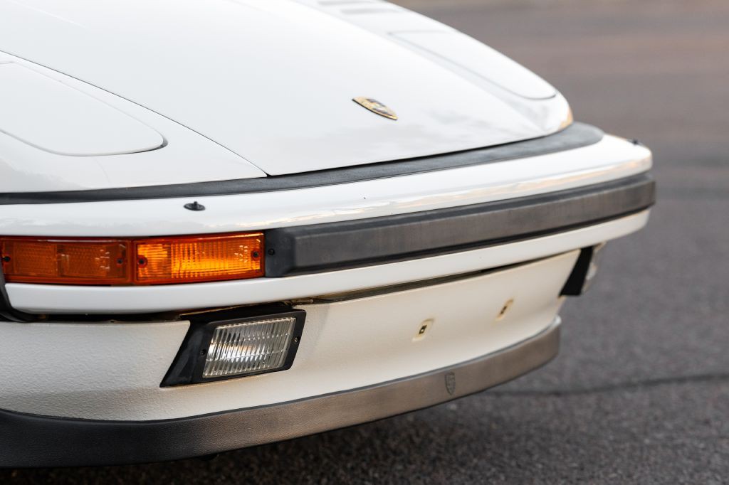 1989 Porsche 911 Image 177