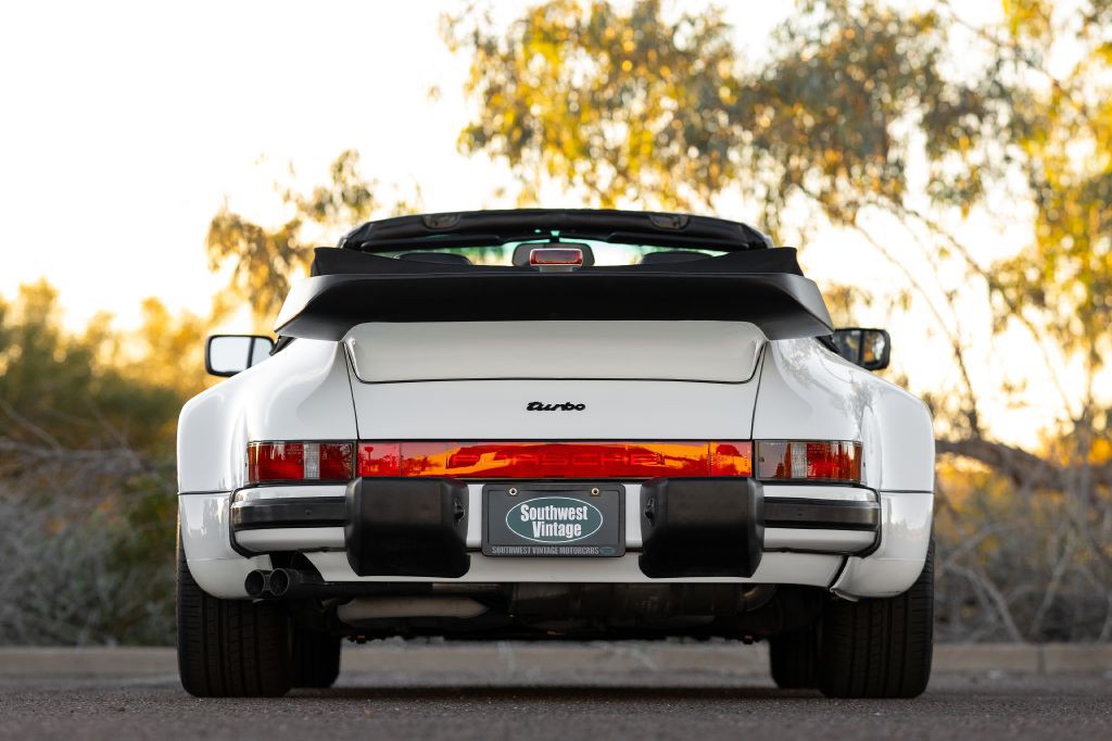 1989 Porsche 911 Image 197