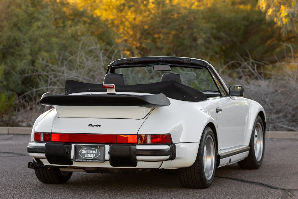 1989 Porsche 911 Image 198