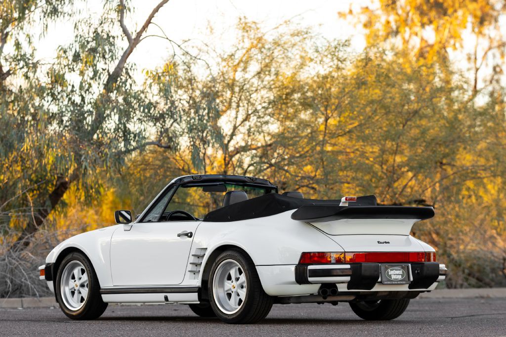 1989 Porsche 911 Image 201