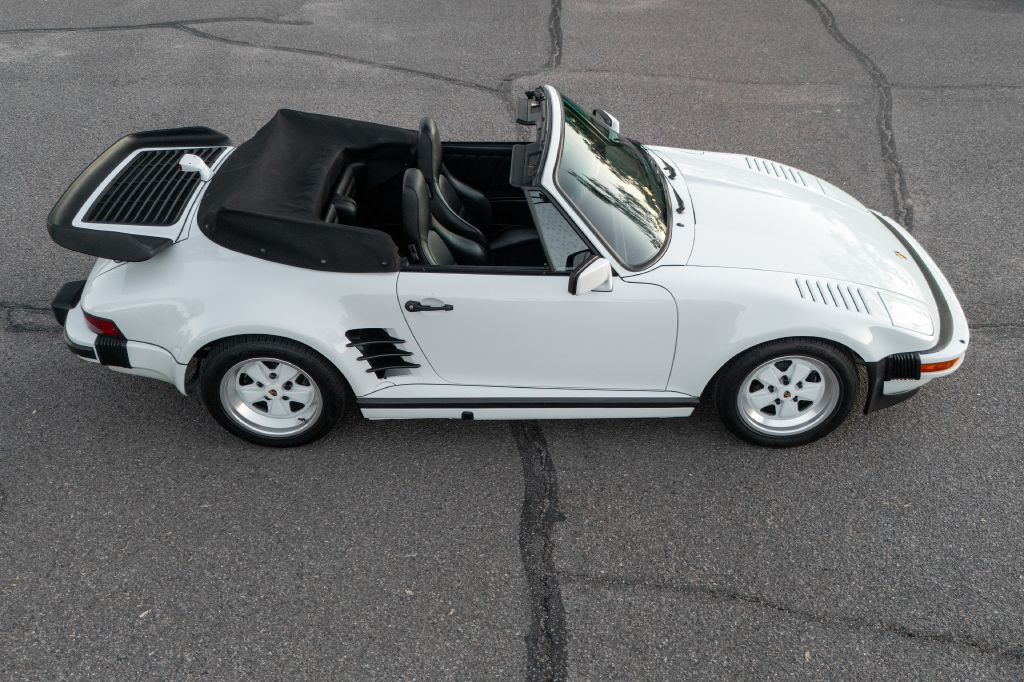 1989 Porsche 911 Image 220