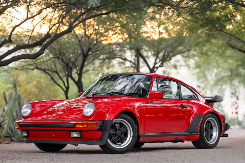 1989 Porsche 911 Image 4