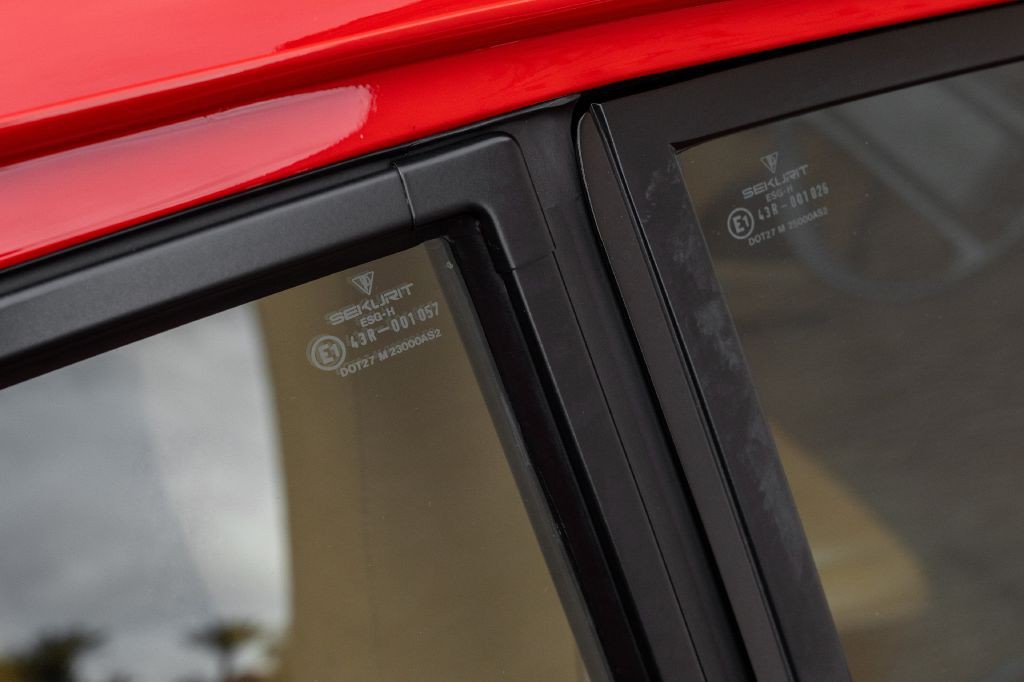 1989 Porsche 911 Image 11