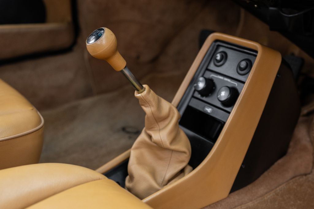 1989 Porsche 911 Image 37