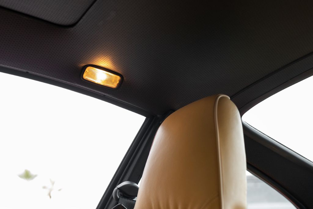 1989 Porsche 911 Image 46