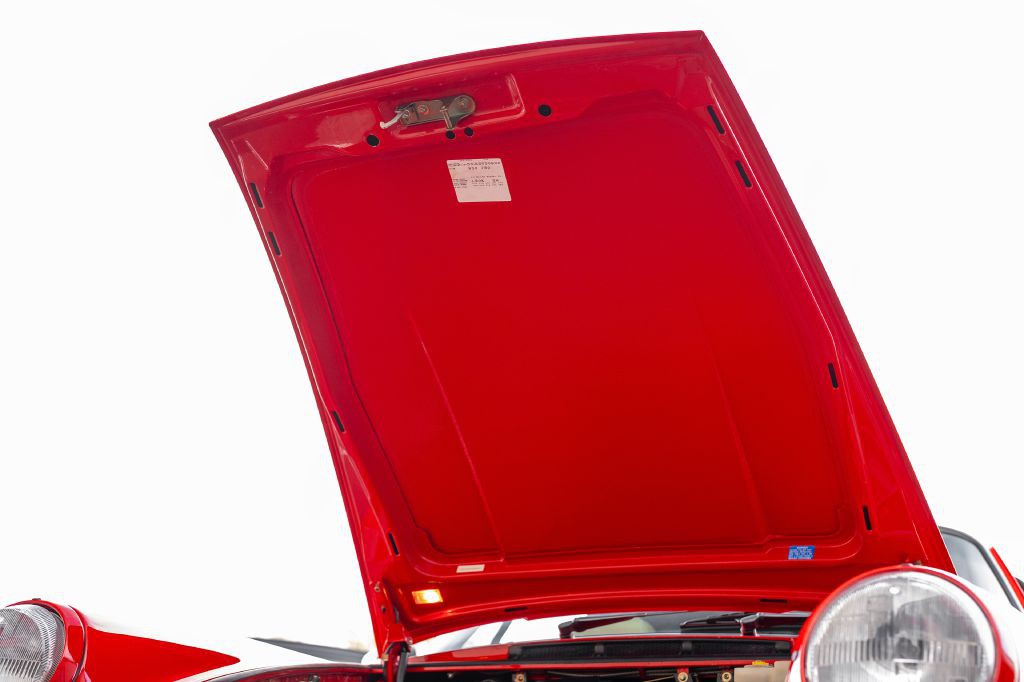 1989 Porsche 911 Image 105