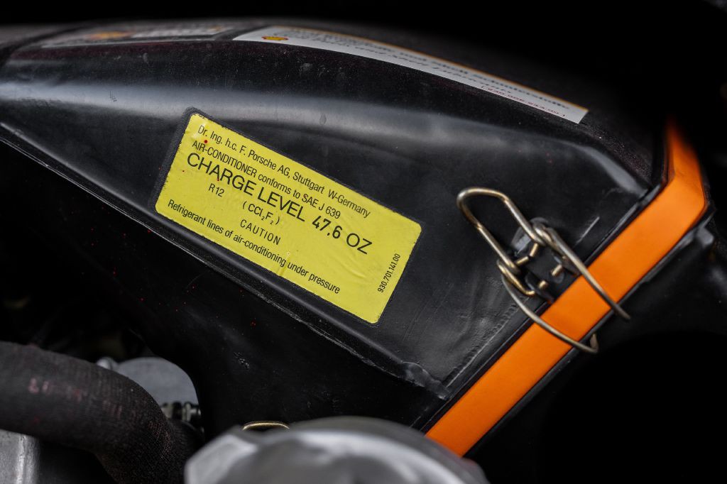 1989 Porsche 911 Image 118